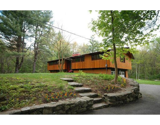 86 Farmer's Cliff Road Concord, MA 01742 - Photo 1 of 1