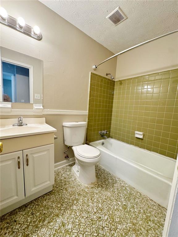 392 Harmony Grove Road Lilburn, GA 30047 - Photo 14 of 25