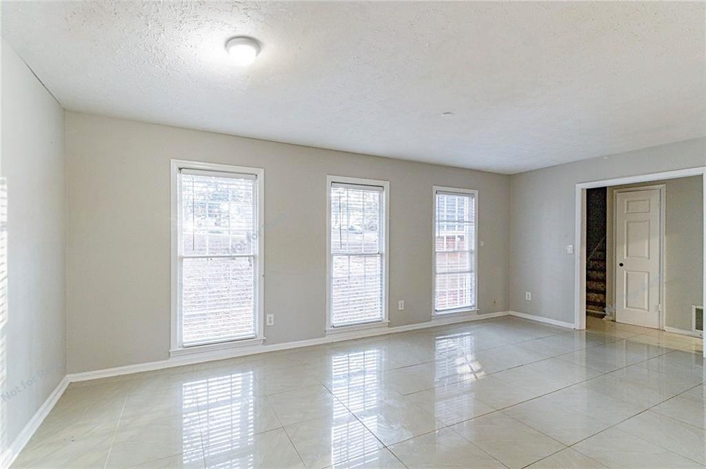 392 Harmony Grove Road Lilburn, GA 30047 - Photo 6 of 25