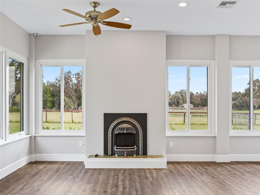 402 Southwest 127th Place Ocala, FL 34473 - Photo 10 of 82