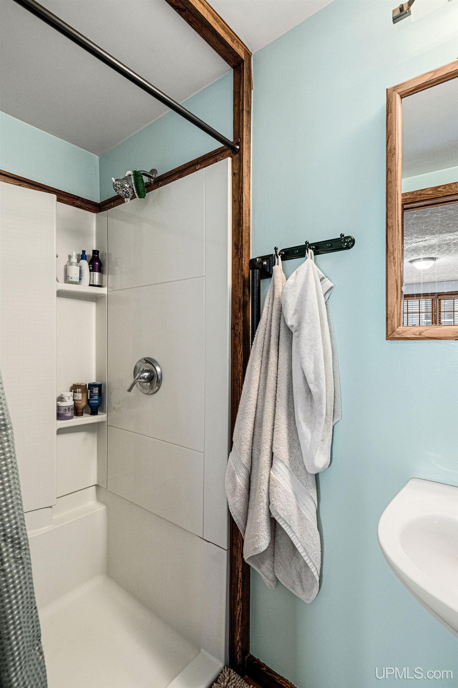 312 West Ridge Street Ishpeming, MI 49849 - Photo 13 of 39