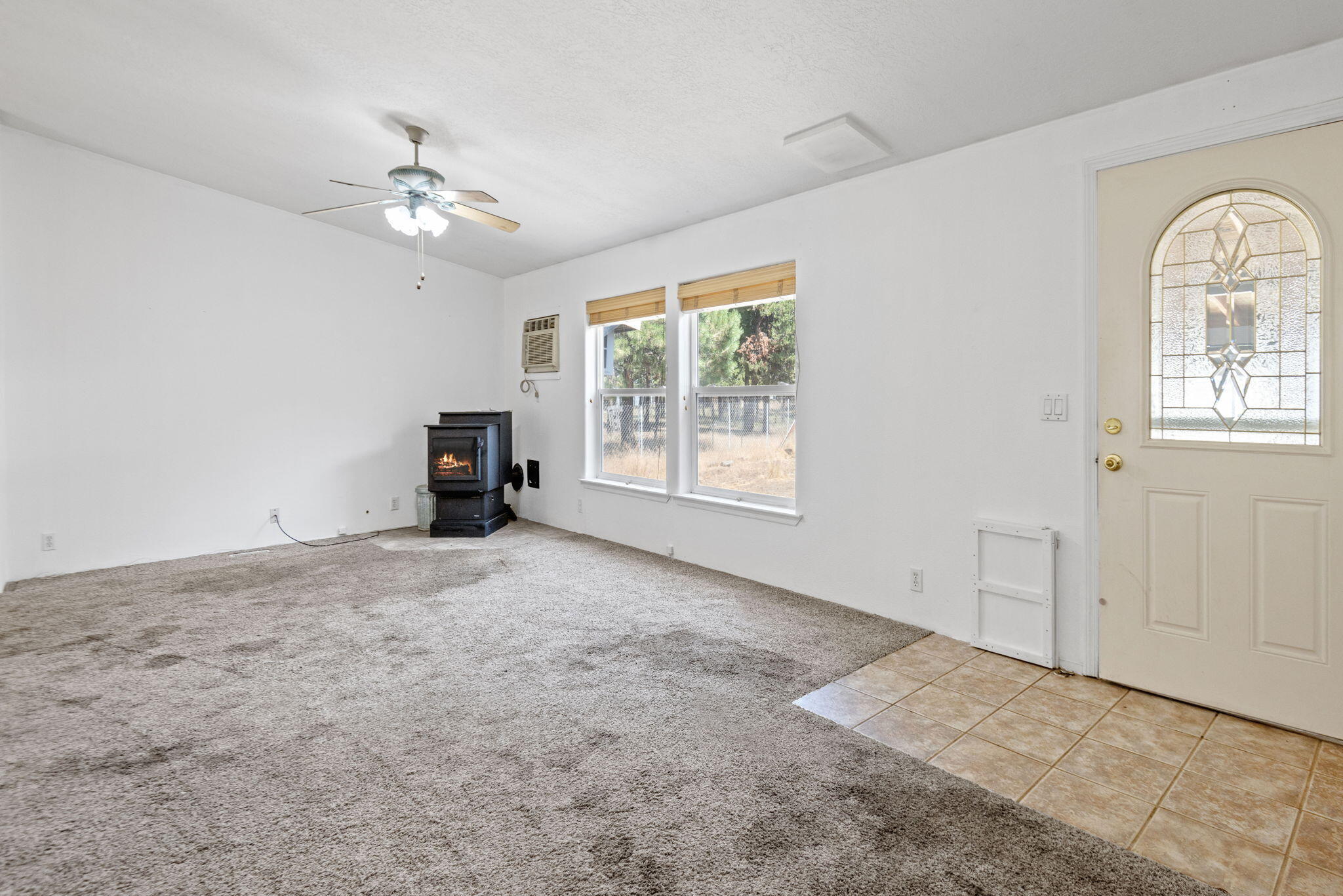 152106 Silver Spur Road La Pine, OR 97739 - Photo 6 of 34 6-web-or-mls-DSC_0204