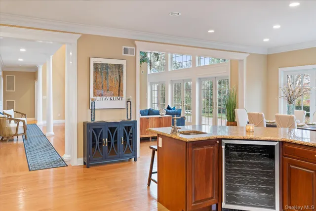 $8,999 | 2995 Laurel Trail, Laurel, NY 11948