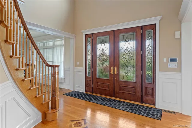 $8,999 | 2995 Laurel Trail, Laurel, NY 11948