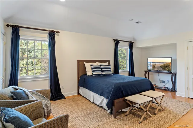 $8,999 | 2995 Laurel Trail, Laurel, NY 11948