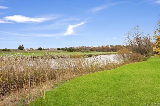 $8,999 | 2995 Laurel Trail, Laurel, NY 11948