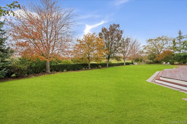 $8,999 | 2995 Laurel Trail, Laurel, NY 11948