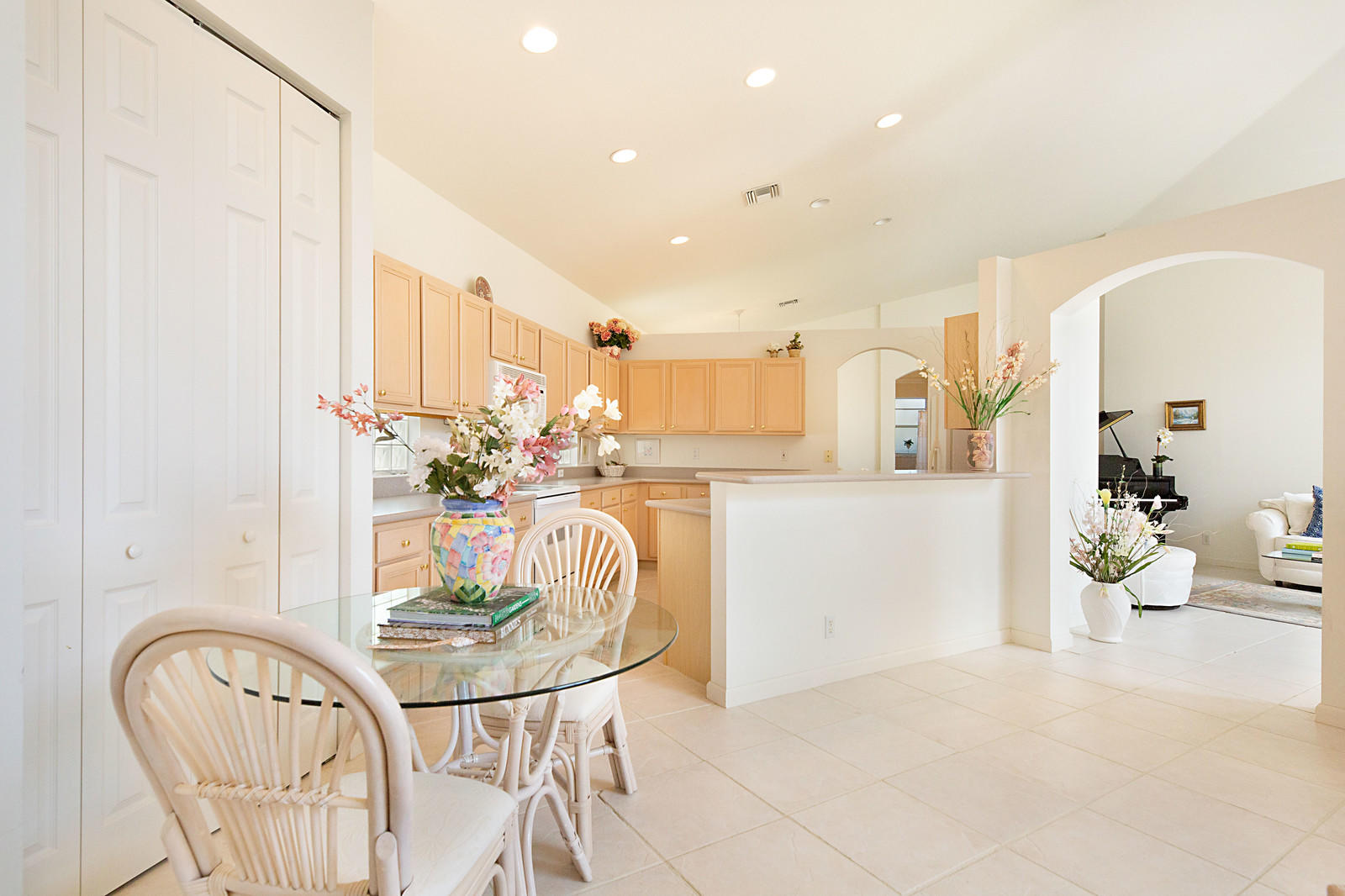 7150 Northwest Turtle Walk Boca Raton, FL 33487 - Photo 10 of 28 breakfast area
