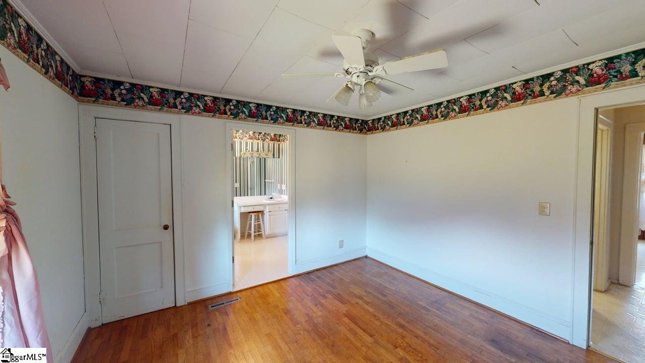 21 Jantzen Court Seneca, SC 29672 - Photo 27 of 44