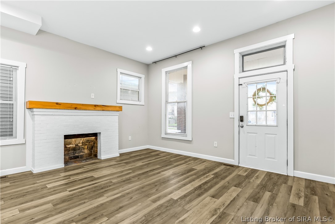 1112 East Spring Street, Unit 1 New Albany, IN 47150 - Photo 4 of 16