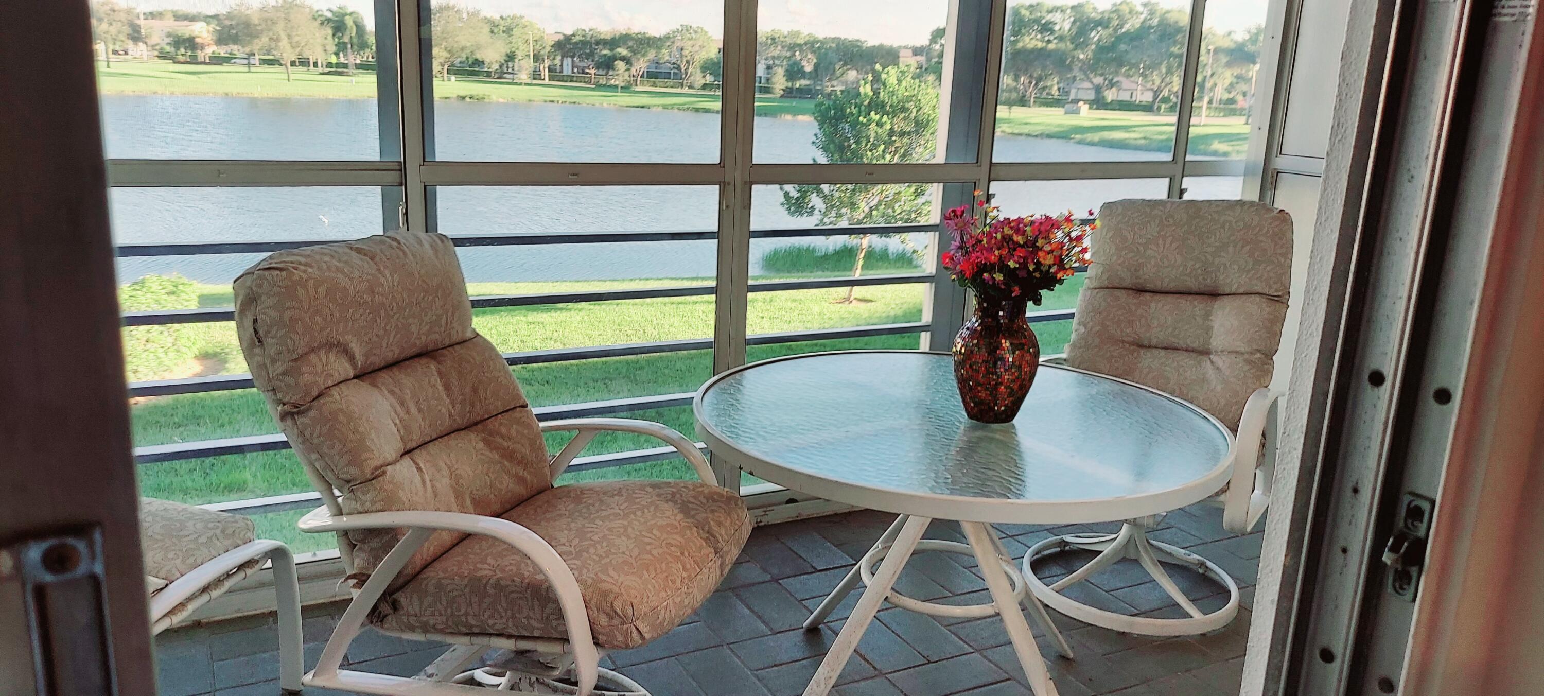 2012 Ainslie Drive Boca Raton, FL 33434 - Photo 9 of 28 20231018_175009 (1)