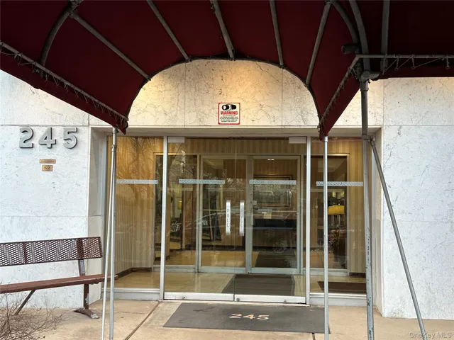 $135,000 | 245 Rumsey Road, Unit 7X, Yonkers, NY 10701