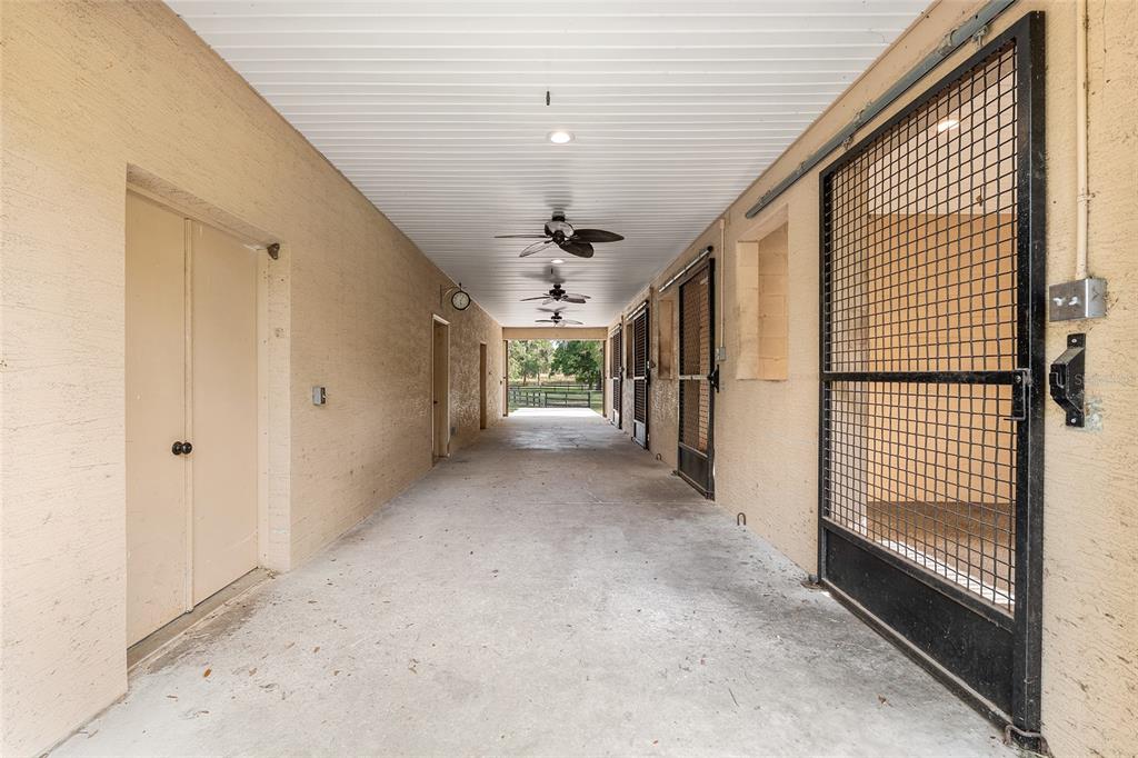 8117 Southwest 41st Place Road Ocala, FL 34481 - Photo 36 of 55