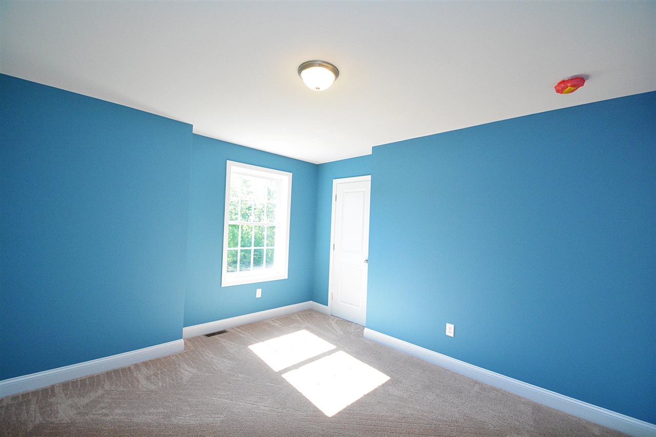 51 Constitution Way Rochester, NH 03867 - Photo 23 of 39