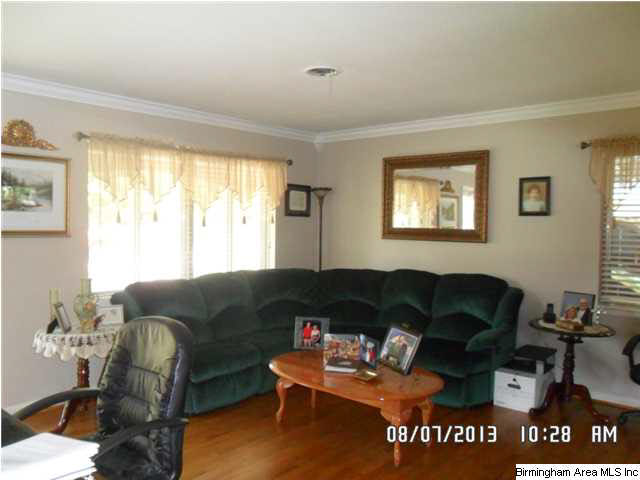 203 Edgewood Street Clanton, AL 35045 - Photo 2 of 17