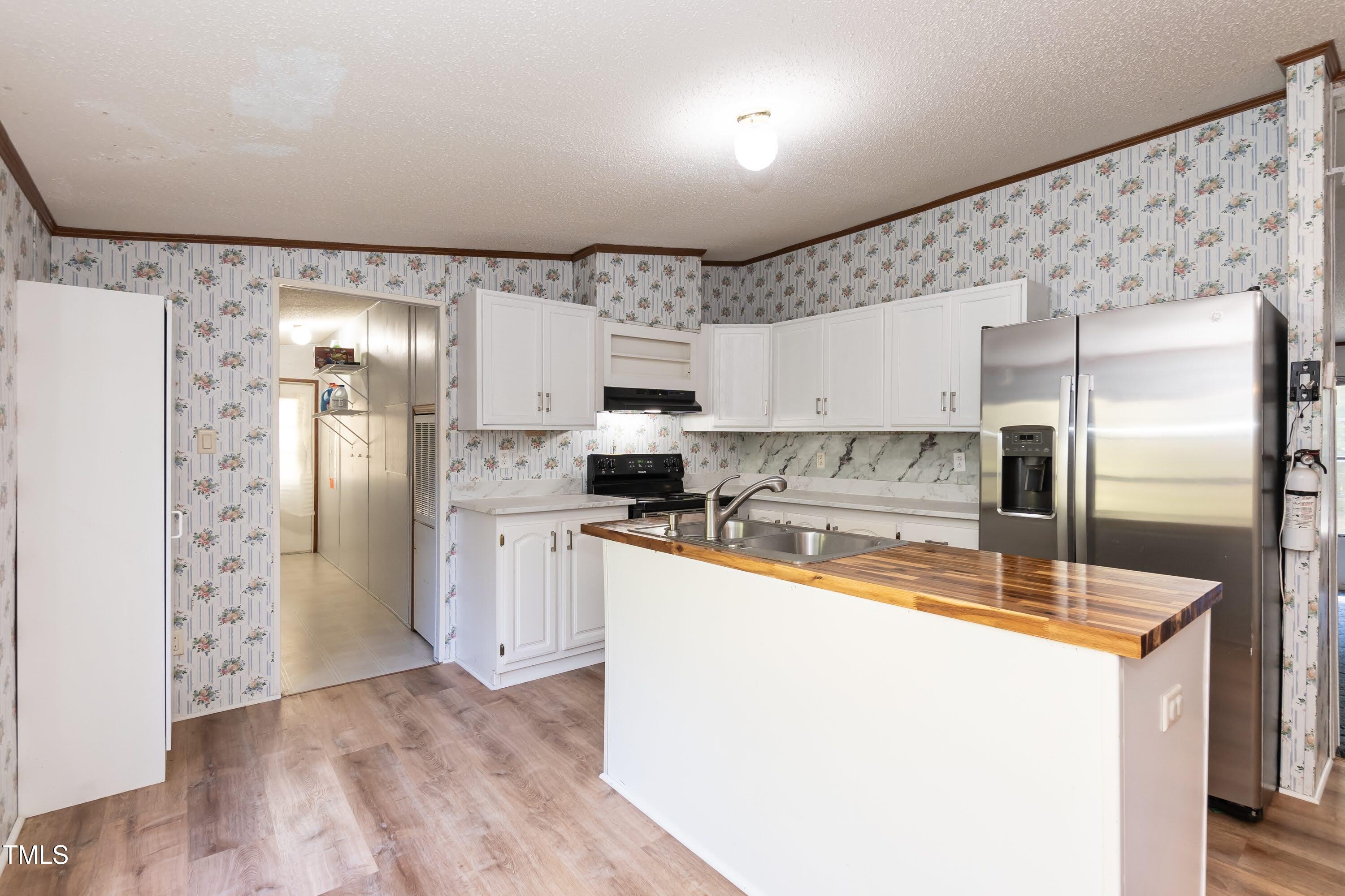 7589 Sam Hall Road Oxford, NC 27565 - Photo 29 of 40 Kitchen 03