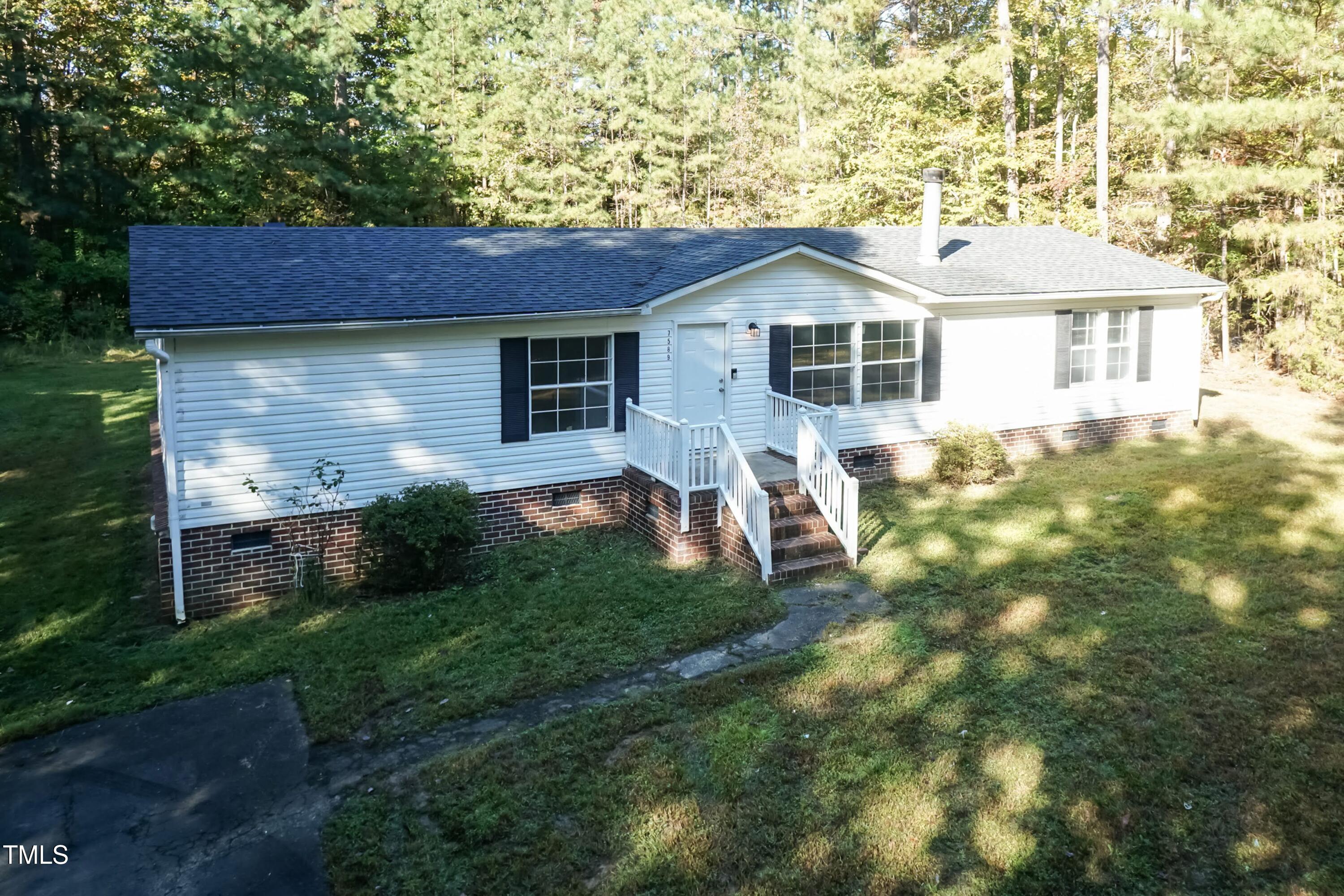 7589 Sam Hall Road Oxford, NC 27565 - Photo 4 of 40 Front 04
