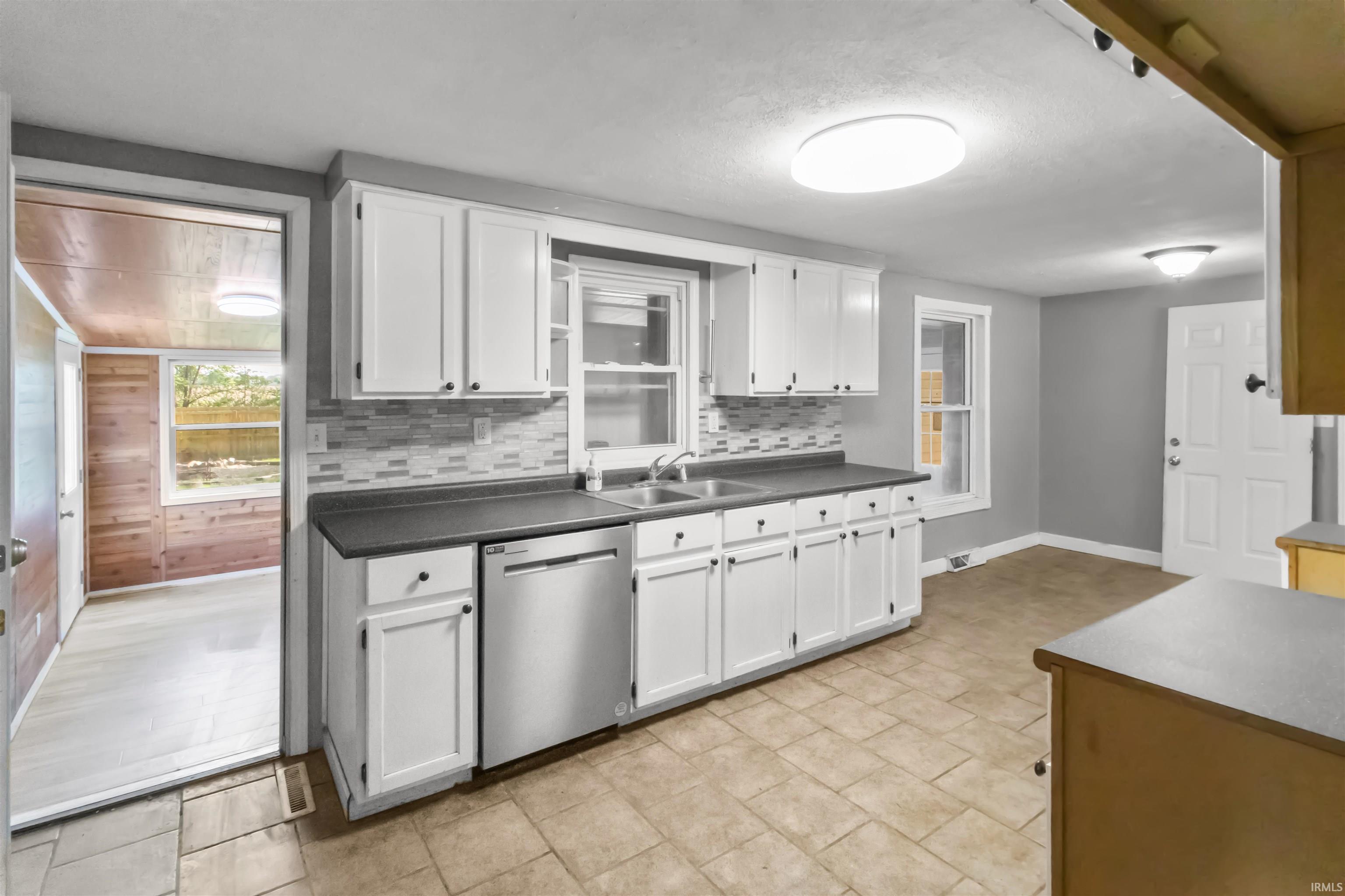 1209 East Alto Road Kokomo, IN 46902 - Photo 10 of 22 Gallery Image 10