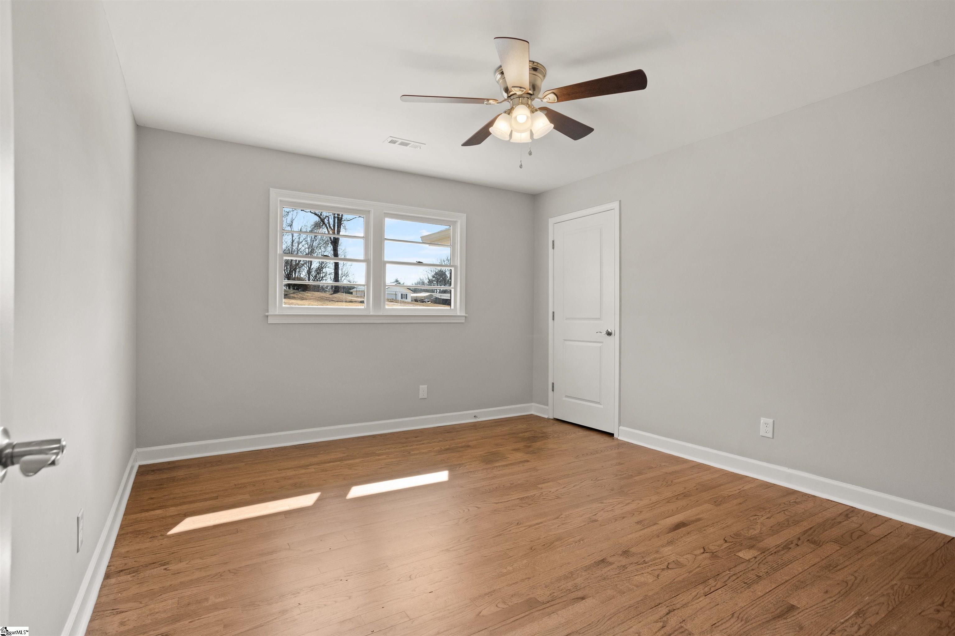 115 Pinetree Lane Easley, SC 29640 - Photo 16 of 46