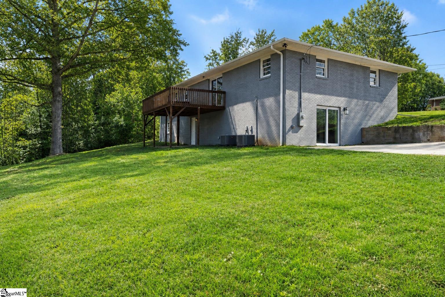 115 Pinetree Lane Easley, SC 29640 - Photo 36 of 46