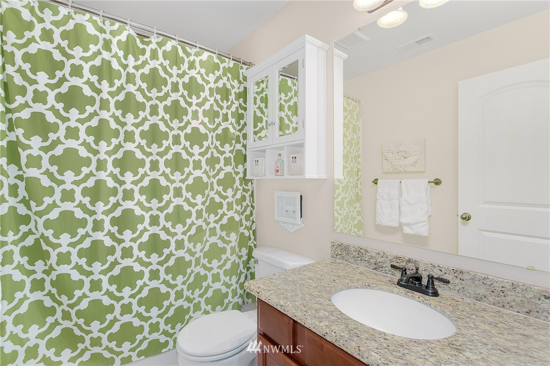 520 Field Place Northeast Renton, WA 98059 - Photo 18 of 21