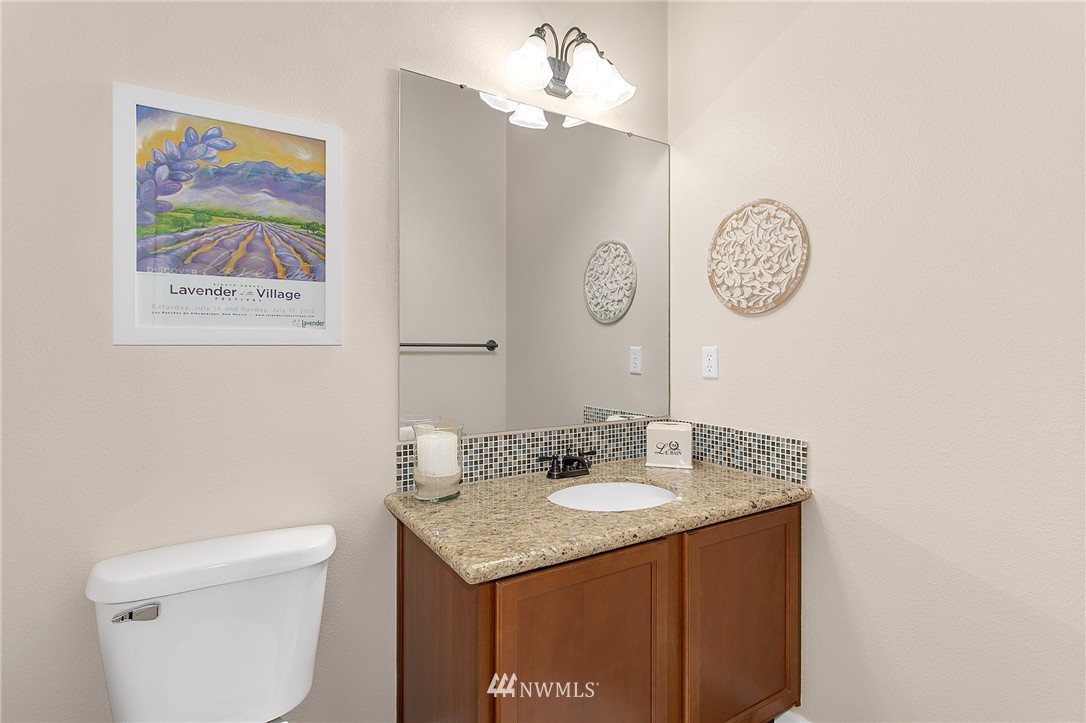 520 Field Place Northeast Renton, WA 98059 - Photo 10 of 21