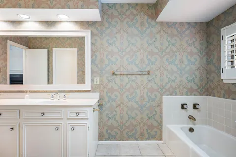 $395,000 | 5 Cypress Point, Wimberley, TX 78676