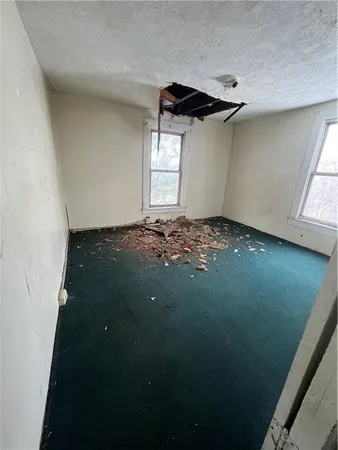$14,900 | 220 Mylan Street, Oil City, PA 16301