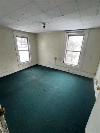 $14,900 | 220 Mylan Street, Oil City, PA 16301