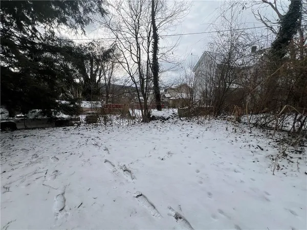 $14,900 | 220 Mylan Street, Oil City, PA 16301