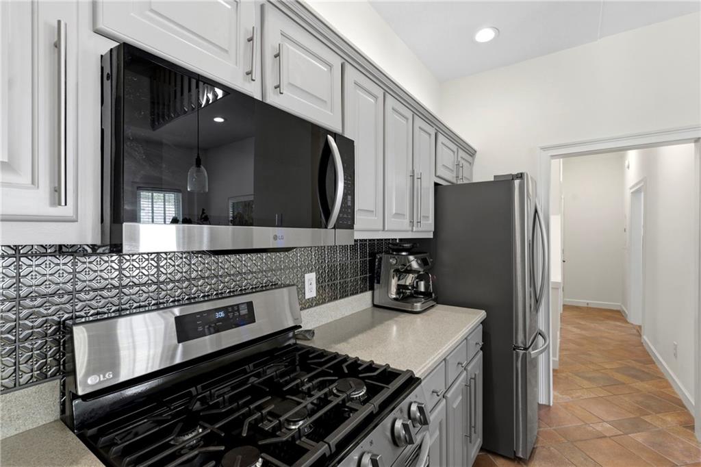 336 5th Street Northeast, Unit 4 Atlanta, GA 30308 - Photo 28 of 36