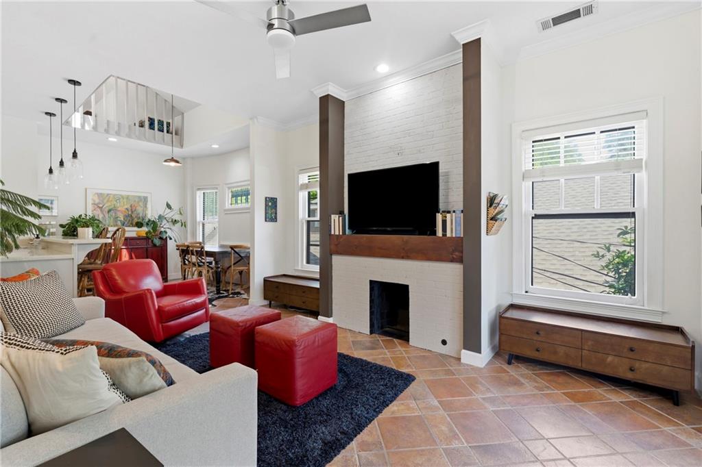 336 5th Street Northeast, Unit 4 Atlanta, GA 30308 - Photo 3 of 36