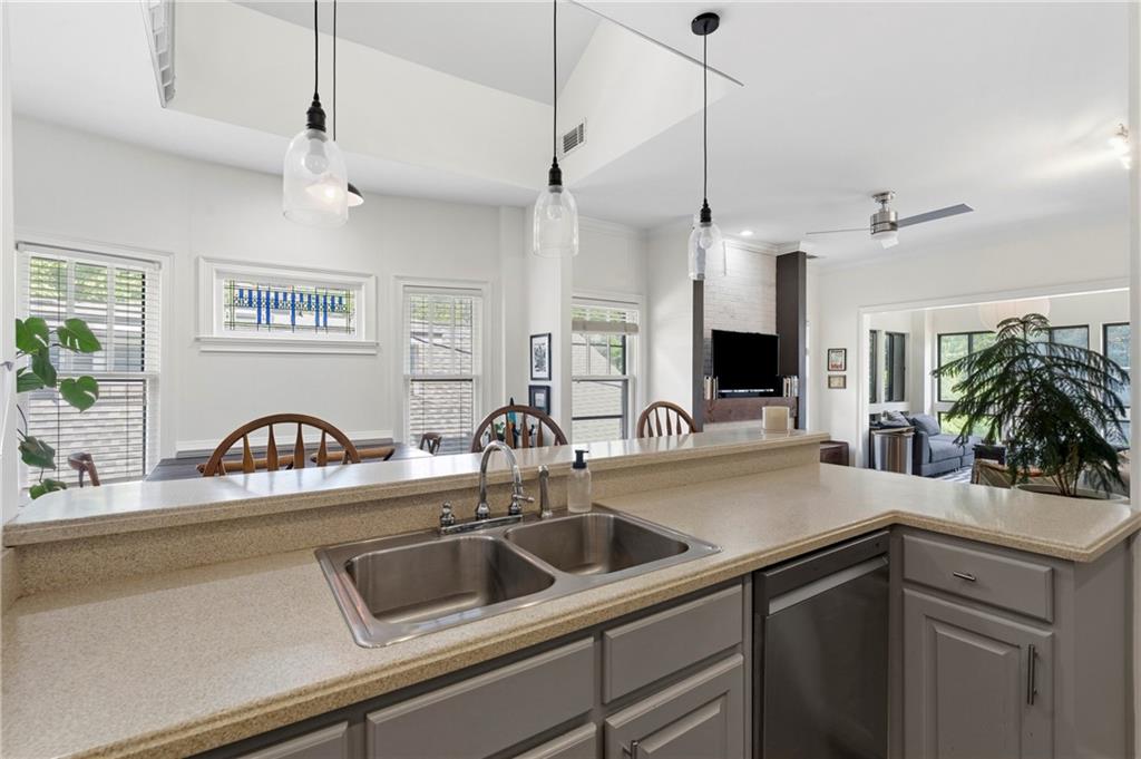 336 5th Street Northeast, Unit 4 Atlanta, GA 30308 - Photo 32 of 36