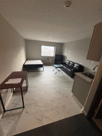 $850 | 65 Front Street, Unit 302, Binghamton, NY 13905