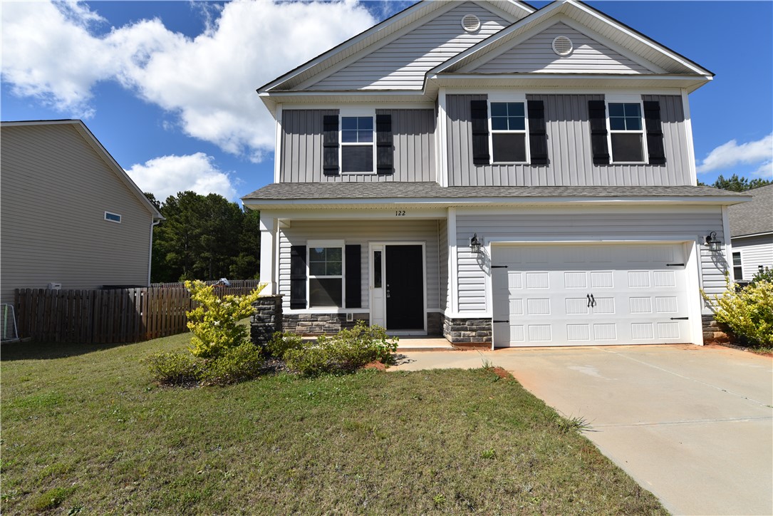 122 Bellflower Lane Anderson, SC 29625 - Photo 4 of 32 This charming home offers a perfect blend of comfort and curb appeal.