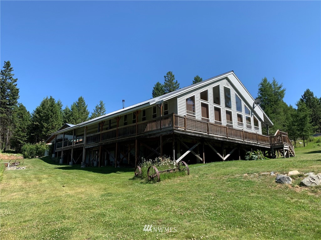 208B Fletcher Road Oroville, WA 98844 - Photo 4 of 34 Gallery Image 4