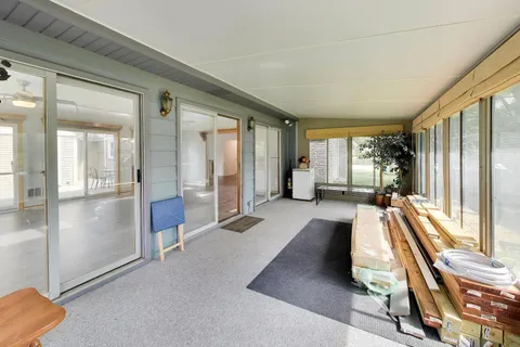 $649,000 | 8 Hampton Court, Mundelein, IL 60060