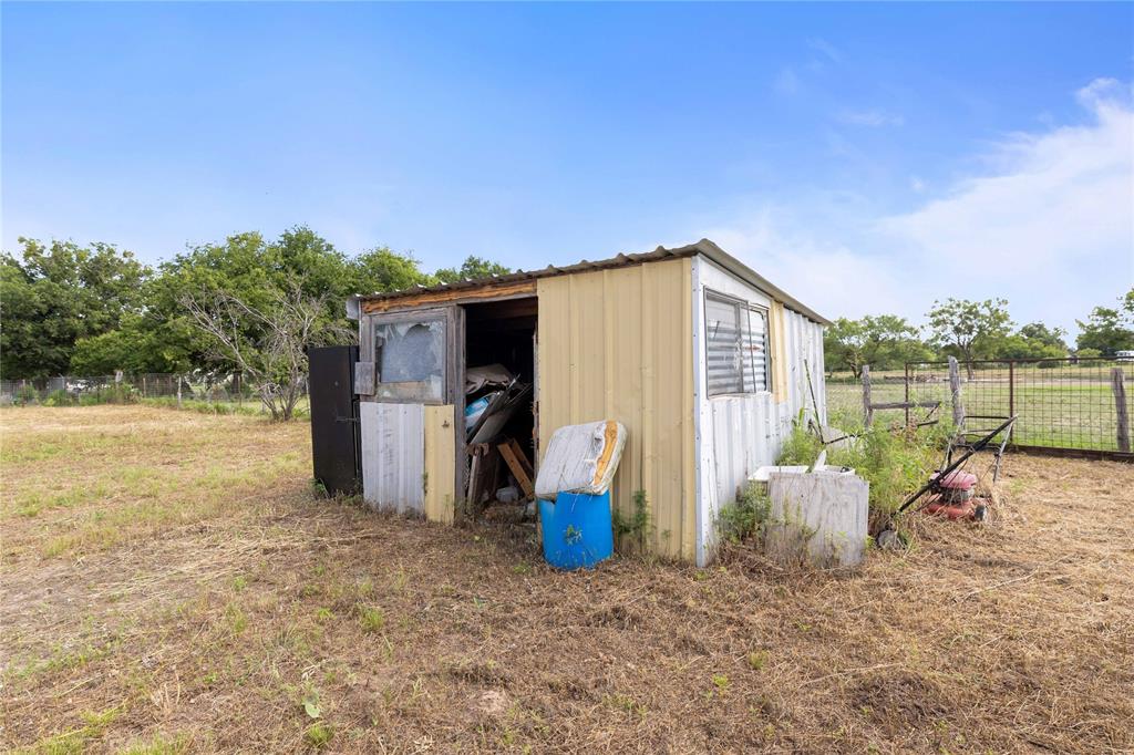 402 East Sherman Mullin, TX 76864 - Photo 26 of 29