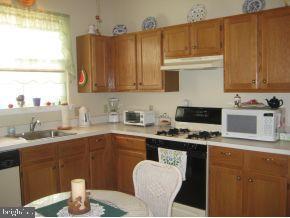 61 Quail Road Barnegat, NJ 08005 - Photo 5 of 15