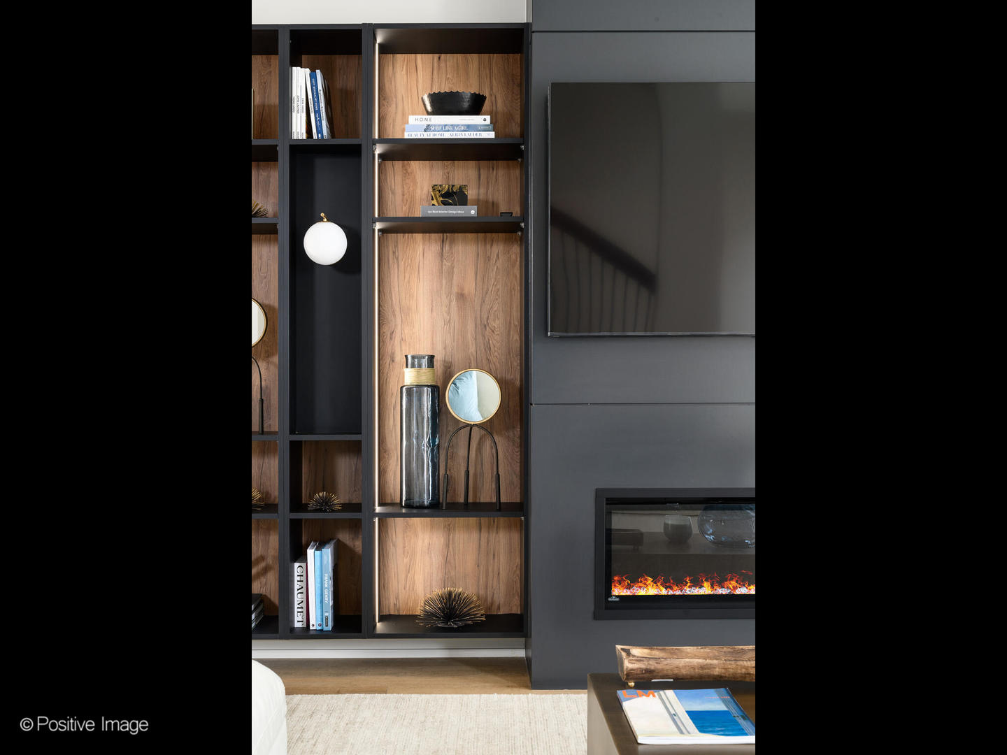 3205 North Kildare Avenue Chicago, IL 60641 - Photo 19 of 33 a view of living room with furniture and wooden floor