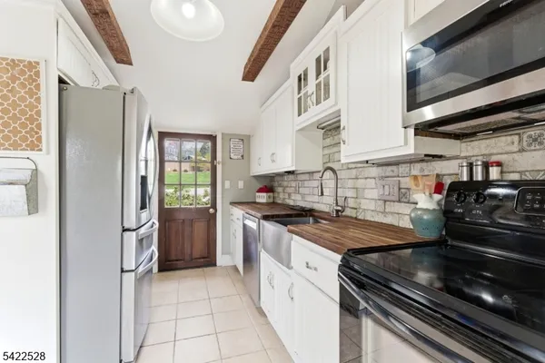 $449,000 | 3 Alder Drive, Sparta, NJ 07871