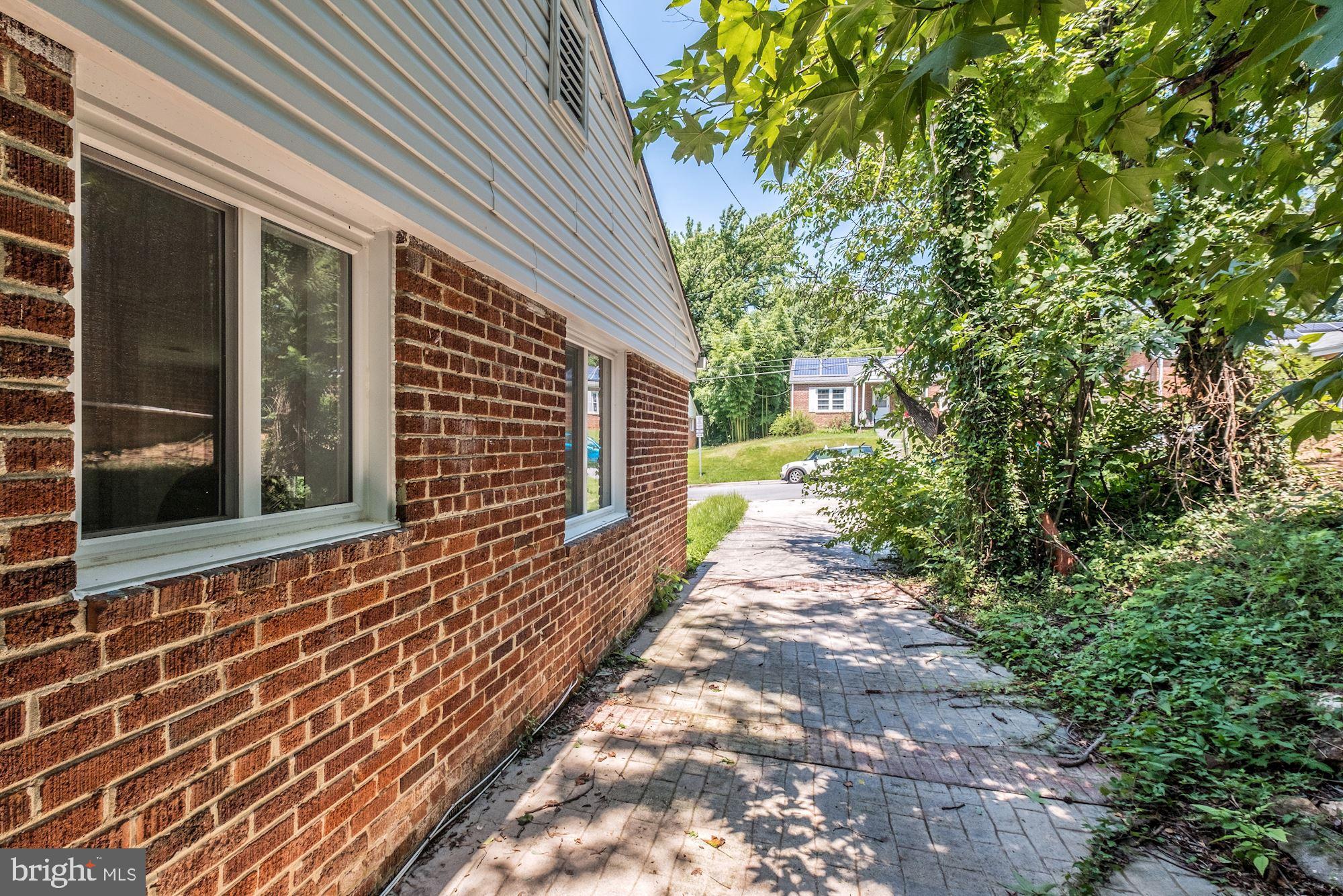 3415 Rutgers Street Hyattsville, MD 20783 - Photo 3 of 42 Gallery Image 3