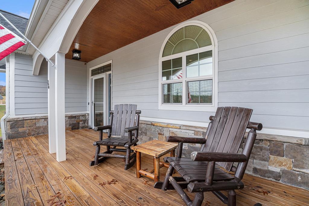 86 Fox Ridge Blairsville, GA 30512 - Photo 8 of 83