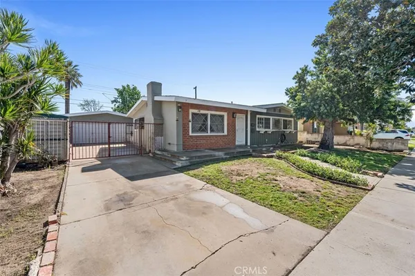 $939,000 | 412 South Fann Street, Anaheim, CA 92804