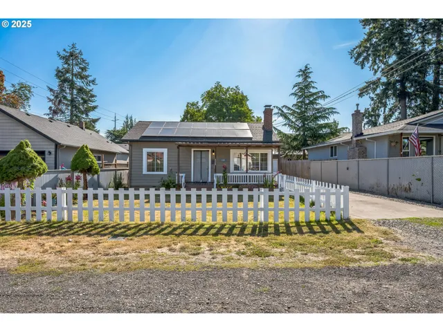 $375,000 | 420 Southeast Linden Avenue, Gresham, OR 97080