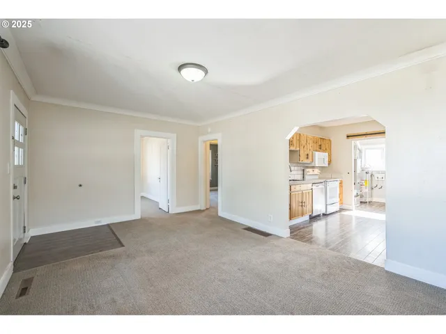 $375,000 | 420 Southeast Linden Avenue, Gresham, OR 97080