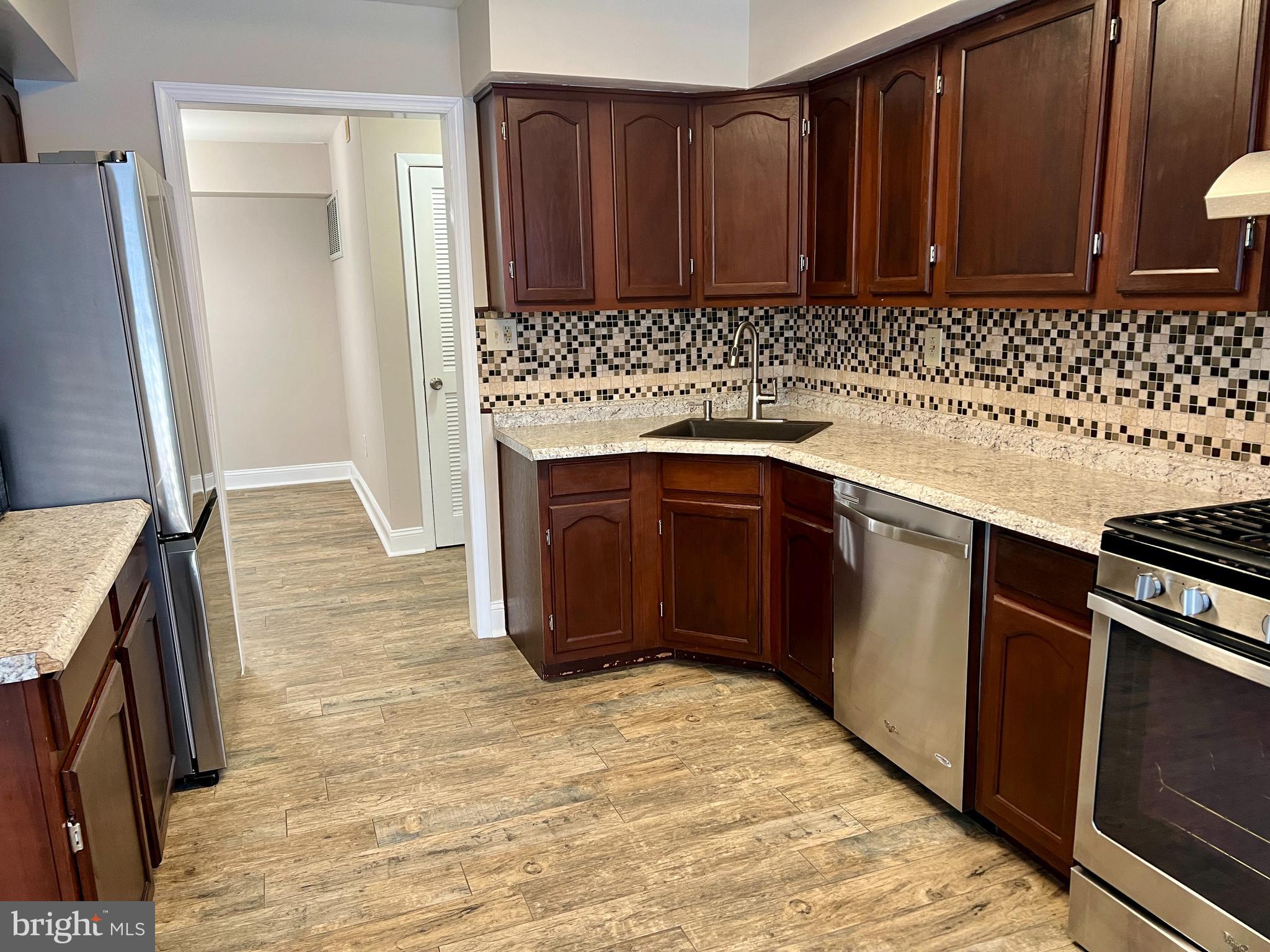 116 Rainier Court, Unit 4 Princeton, NJ 08540 - Photo 6 of 18