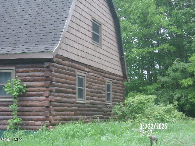 $275,000 | 271 Hickey Road, Hampton, NY 12837