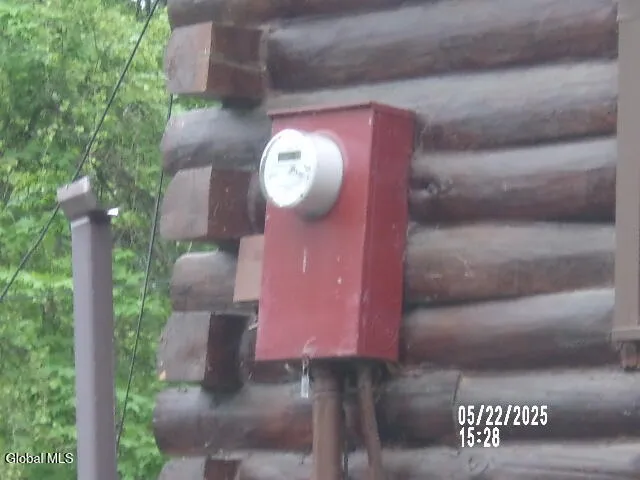 $275,000 | 271 Hickey Road, Hampton, NY 12837