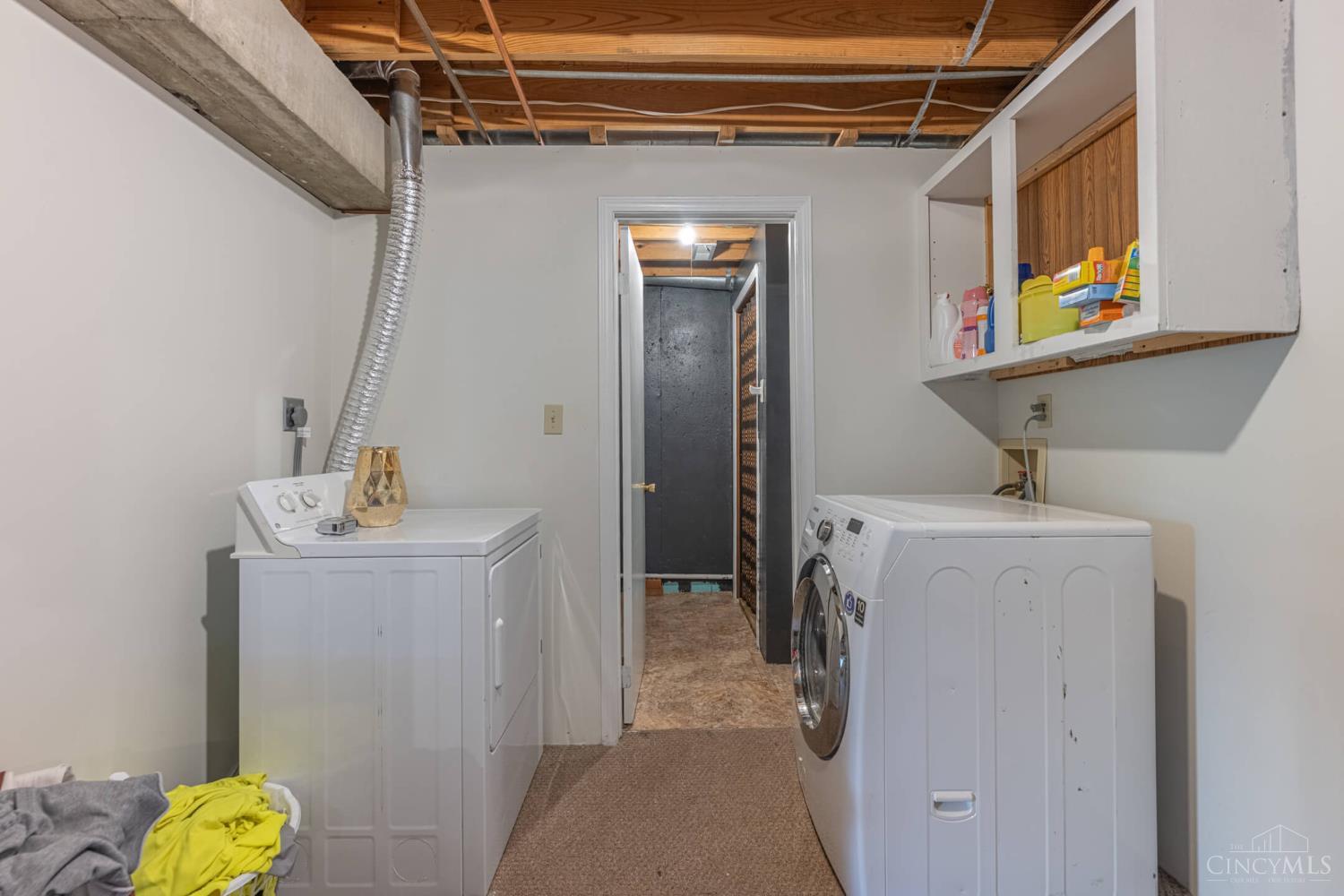 9889 Staley Road Franklin, OH 45005 - Photo 28 of 49 Gallery Image 28